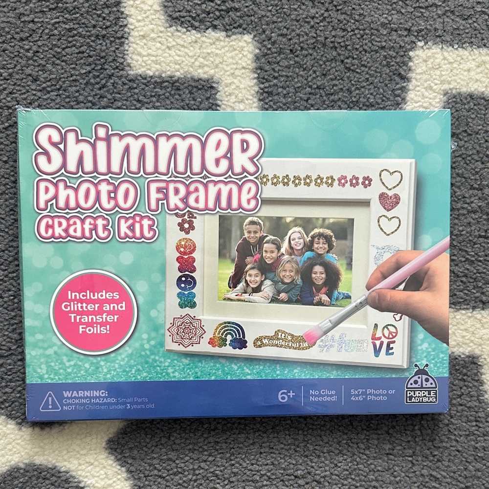📸 NEW IN BOX Shimmer Photo Frame Craft Kit DIY picture frames girls kids NIB
